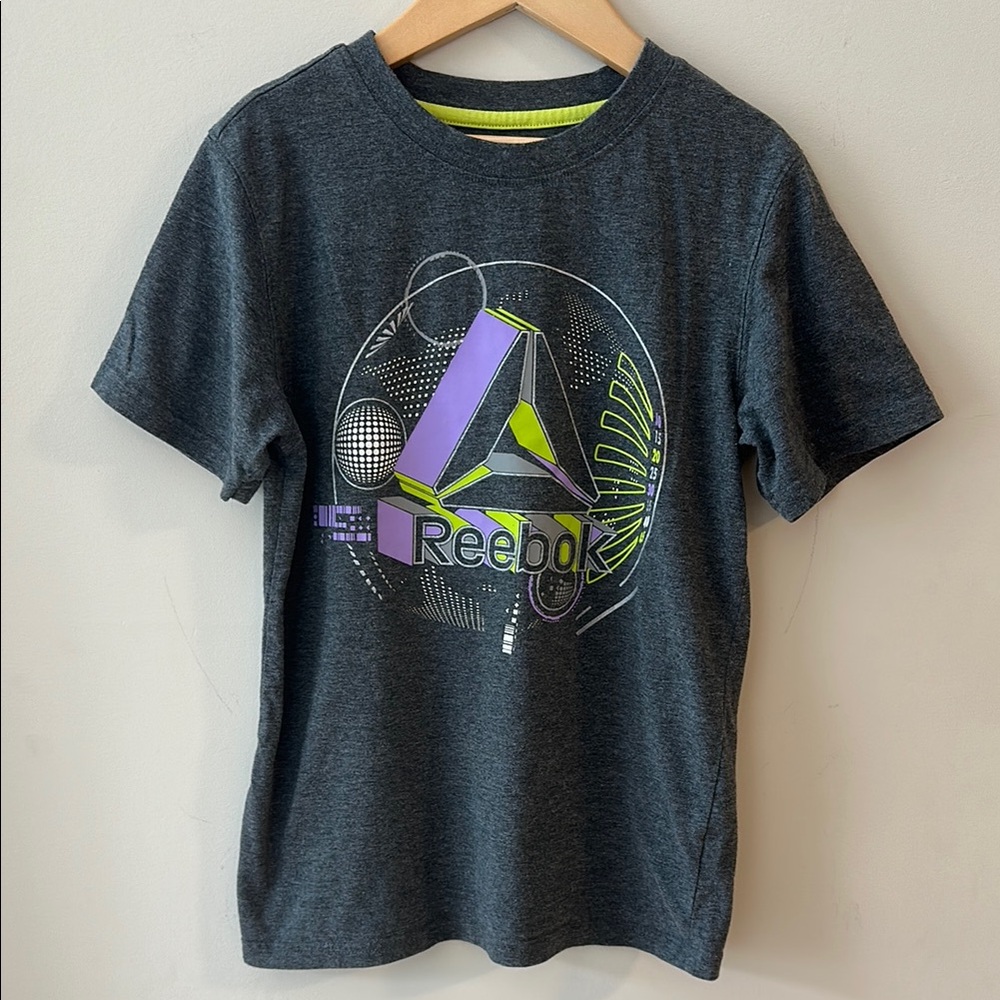Reebok Gray Purple and Green Boys T-Shirt Size 8
